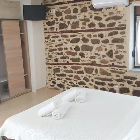 Villa Marianthi'S Stone House à Ágios Nikólaos Extérieur photo