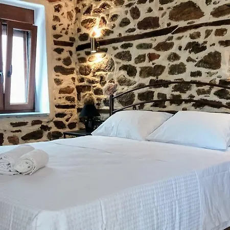 Villa Marianthi'S Stone House à Ágios Nikólaos Extérieur photo