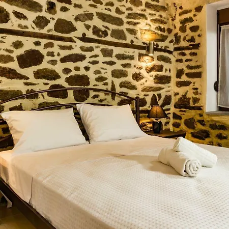 Villa Marianthi'S Stone House à Ágios Nikólaos Extérieur photo
